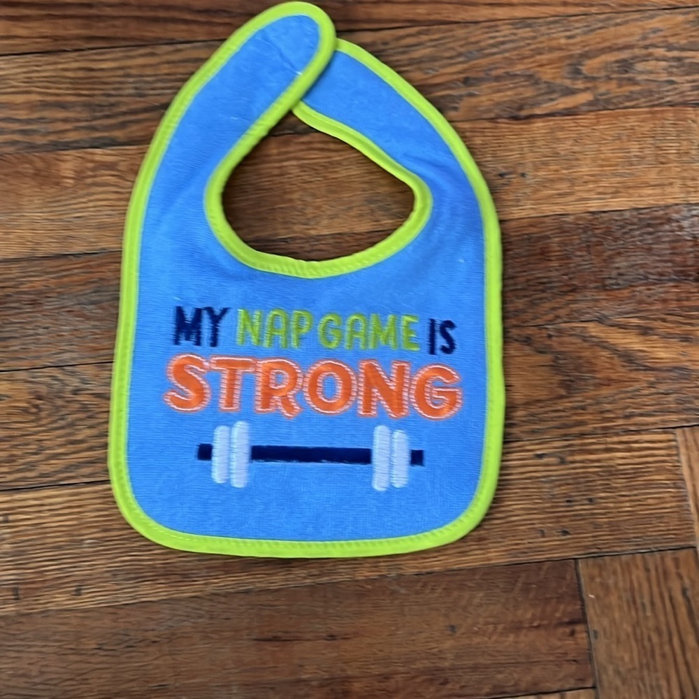 Set of 4 Bibs - Picture 4 of 5